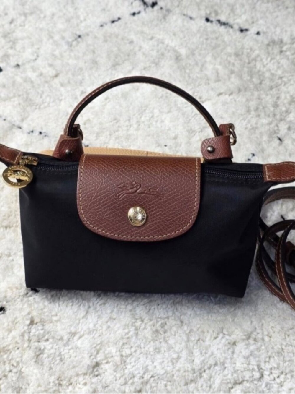 Mini Longchamp - Picture 2 of 4